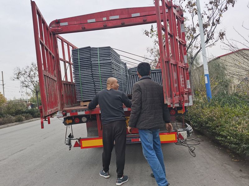 什么是復(fù)合電纜溝蓋板