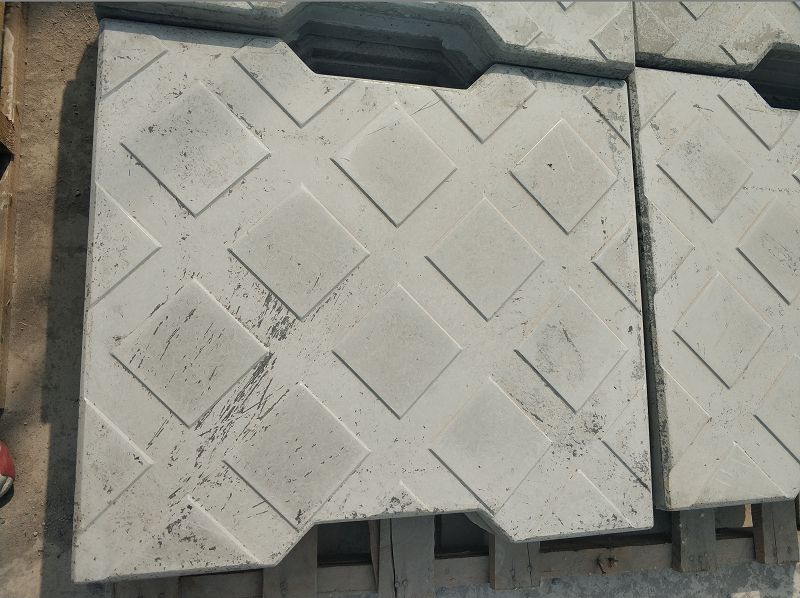 復(fù)合電纜溝蓋板的發(fā)展與應(yīng)用