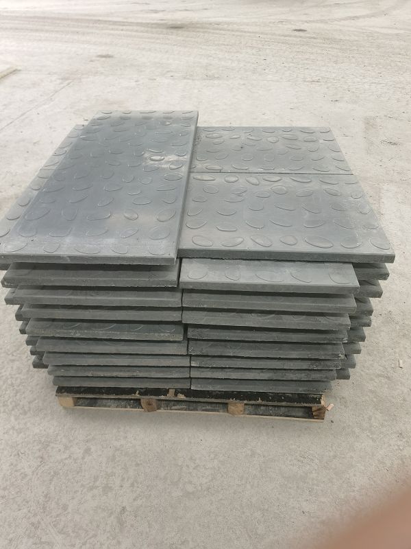 高鐵RPC蓋板廠家的注意事項