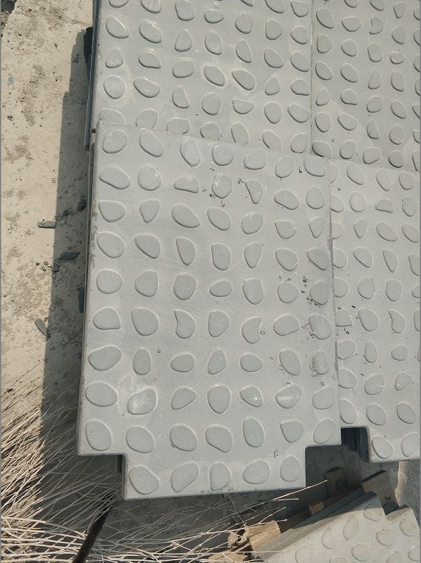 RPC蓋板的靈活應(yīng)變